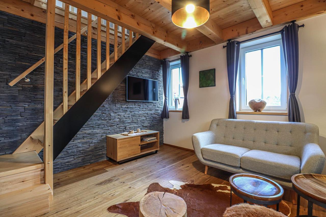 Woodhome - Luxury Mountain Apartment Горні-Мала-Упа Екстер'єр фото